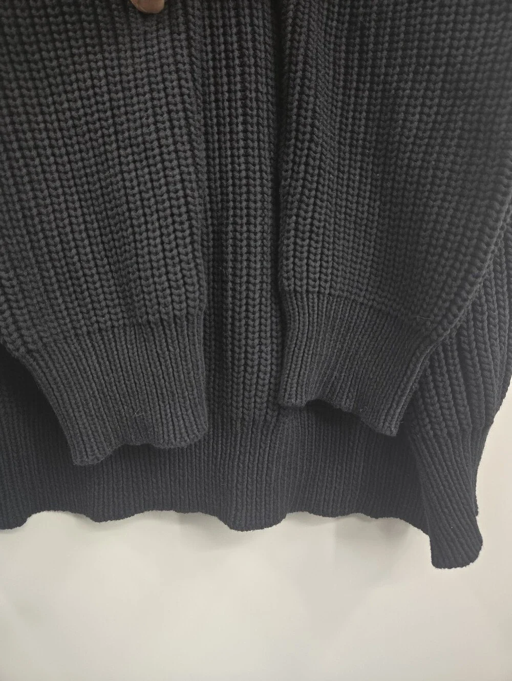 Jenni Kayne Cocoon Cardigan Button Sweater Black Ribbed Cotton